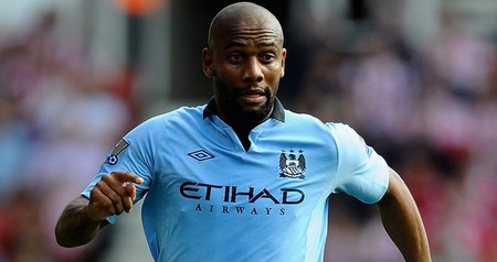 澳超半场：双方破门乏术，西悉尼流浪者暂0-0悉尼FC