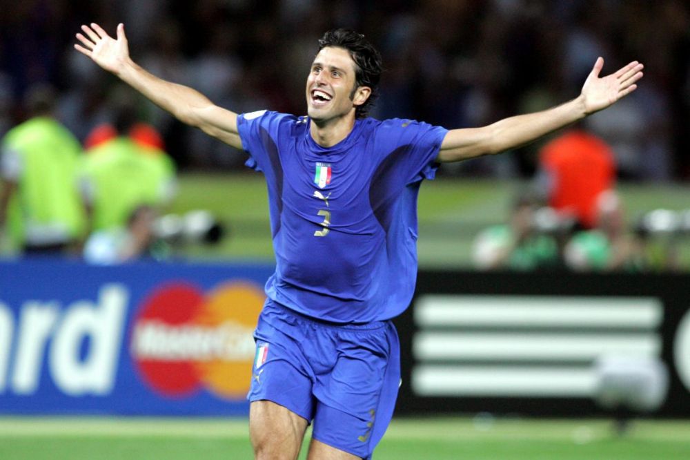 美记：步行者对独行侠中锋加福德很感兴趣