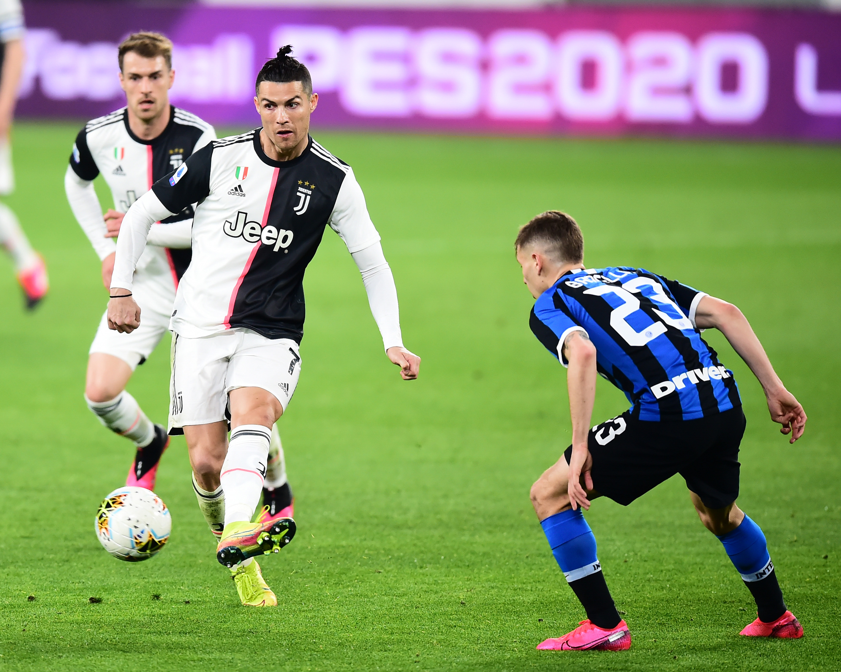 英超前瞻：利兹联刚逃离降级区冲击连胜，利物浦希望重返胜轨